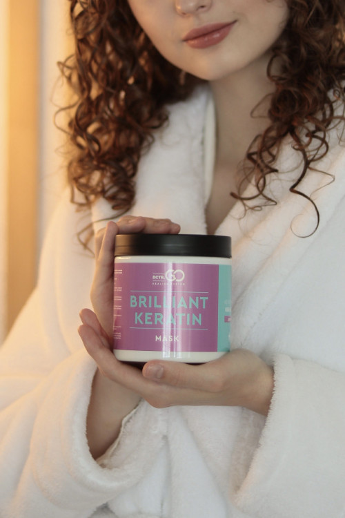 Kератиновая маска для любого типа волос 250 мл. Keratin SPA hair repair в Ульяновске